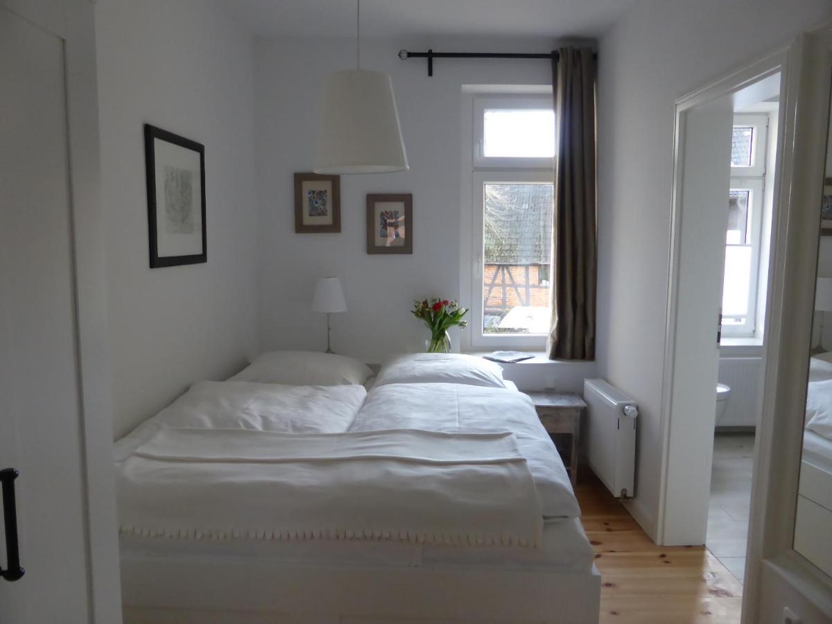 Kleine Hohe 18 Apartment Wismar Luaran gambar